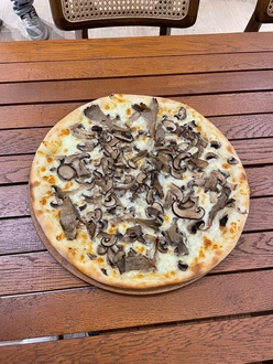 Trio Funghi (3 Mantar) görseli