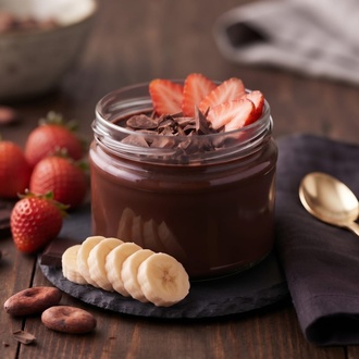 Çilekli Muzlu Profiterol görseli