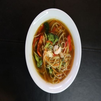 Karidesli Sebzeli Ramen Çorbası görseli