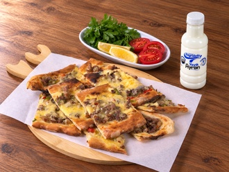 Combo Kaşarlı Cıvıklı Menü görseli