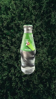 Cam Şişe 7Up görseli